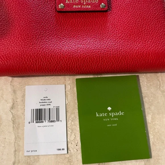 Kate Spade Red Zip Around Leather Wallet - Picture 3 of 15